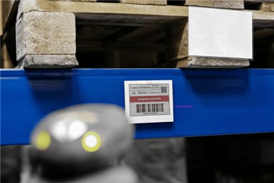 Kā elektroniskās plauktu etiķetes uzlabo noliktavas efektivitāti